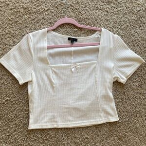 New Delia’s White Bow Crop Top